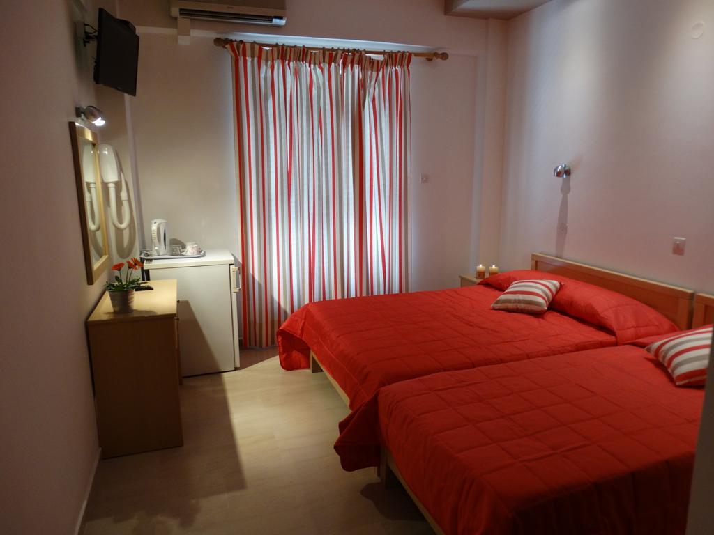 Dassia Beach Pension ภายนอก รูปภาพ